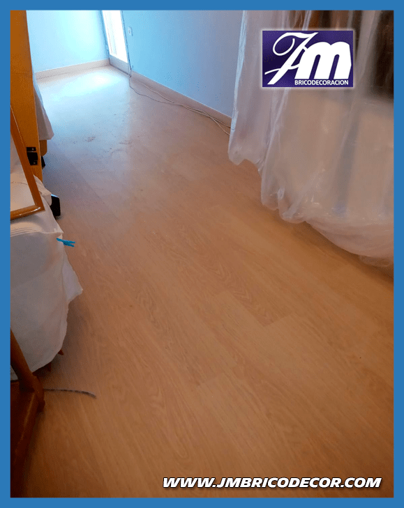 JM BricoDecoracion – Parquet, Puertas de Madera y Vinilos